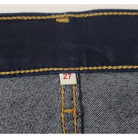 Levi's Women's Bermuda Cutoff Shorts Dark Rinse Wash Size 27 Classic Casual - Picture 5 of 9
